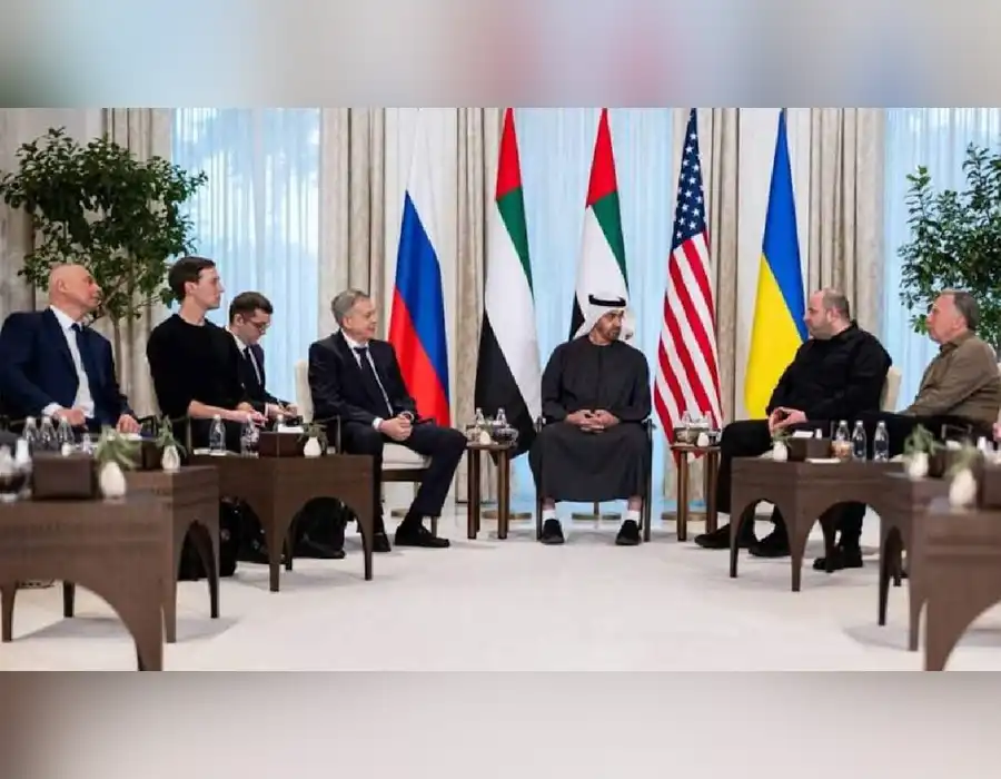 ఉక్రెయిన్-రష్యా యుద్ధం ముగుస్తుందా.. అబుదాబిలో కొనసాగుతున్న శాంతి చర్చలు