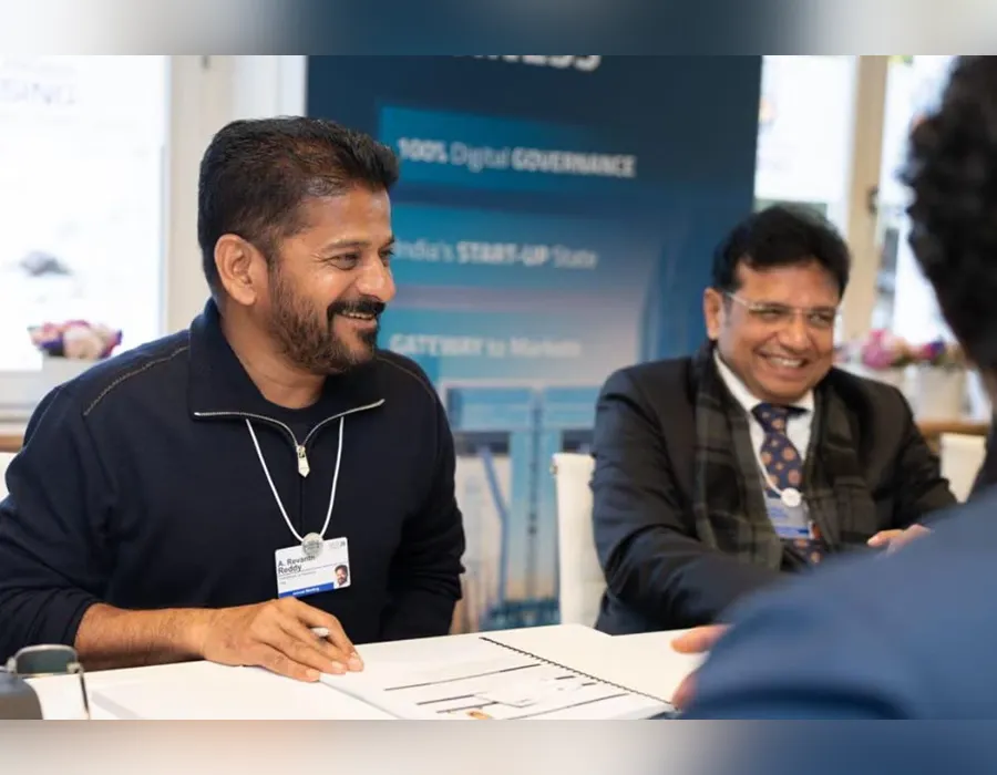 దావోస్‌లో సీఎం రేవంత్.. రాష్ట్రానికి పెట్టుబడులే లక్ష్యంగా బడా కంపెనీలతో చర్చలు !