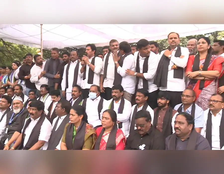 విశాఖ భూ దోపిడీపై వైఎస్సార్సీపీ పోరాటం..