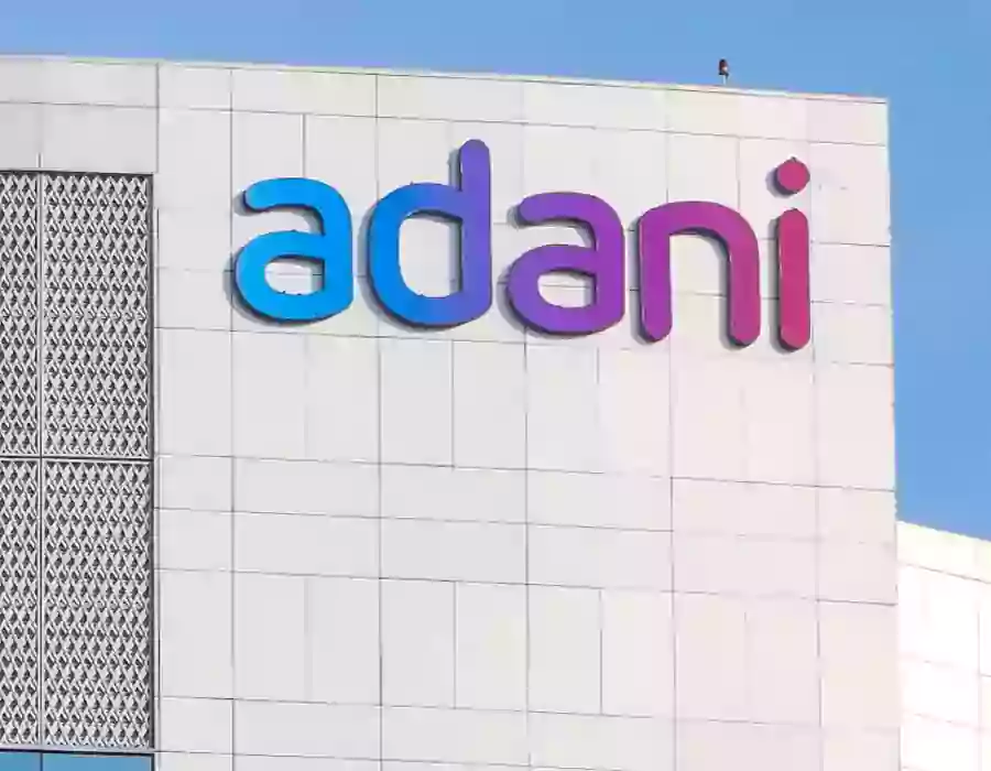 అదానీ సోలార్​కు అరుదైన ఘనత- భారత్​ నుంచి ఏకైక కంపెనీగా రికార్డ్!​