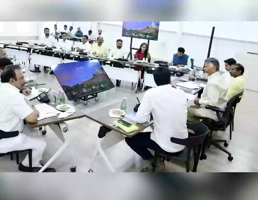 వాదన వినిపించండి.. నిధులు తీసుకురండి.. టీడీపీ ఎంపీలతో చంద్రబాబు కీలక భేటీ..