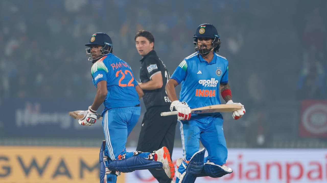 కోహ్లీ, గిల్ విధ్వంసం.. కేఎల్ రాహుల్ మాస్ ఫినిషింగ్