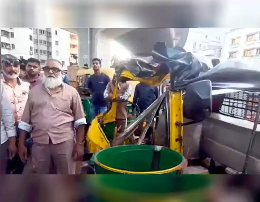 పండగ పూట విషాదం.. ప్రాణాల తీసిన మాంజా..