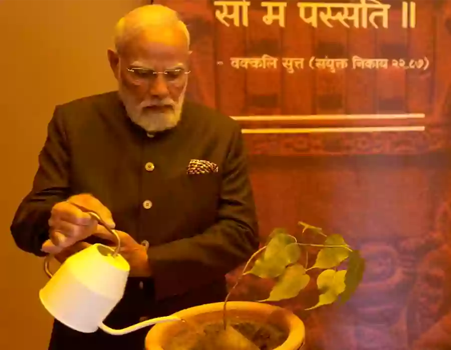 బుద్ధుని పవిత్ర అవశేషాలు భారత వారసత్వంలో భాగాలు: మోడీ