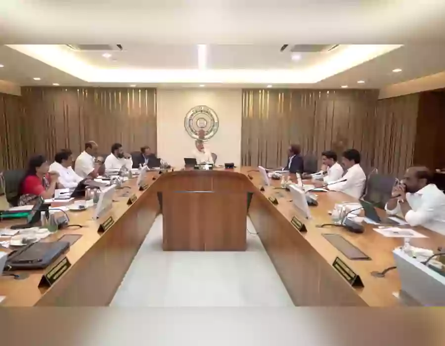 లడ్డూ కల్తీ వ్యవహారం – సూత్రధారుల్ని తేల్చేందుకు విచారణ కమిషన్​కు కేబినెట్​ నిర్ణయం