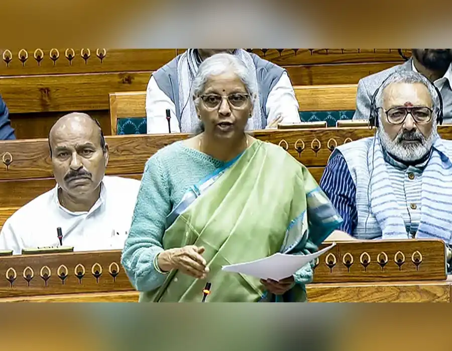 మధ్యతరగతి ప్రజలను అణచివేస్తున్నట్లు కాదు: నిర్మలా సీతారామన్​