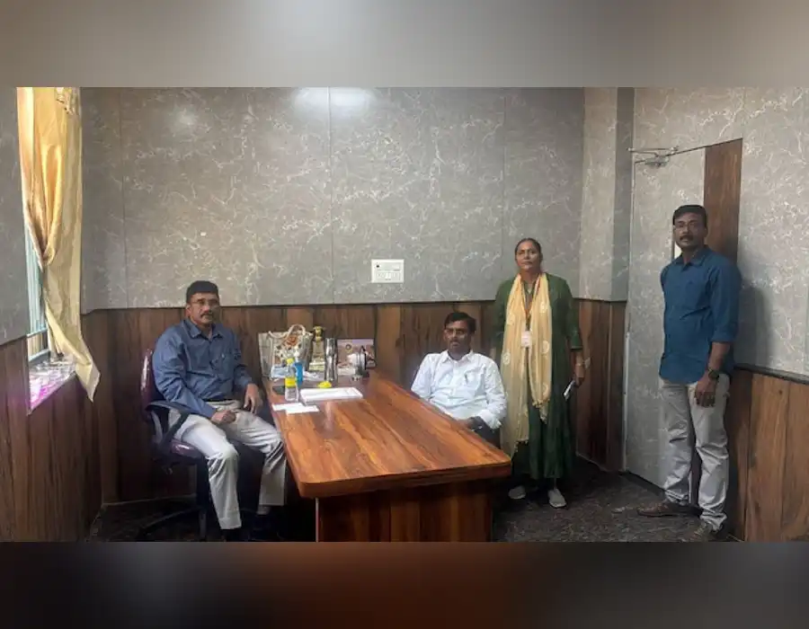 ఐదు లక్షలు లంచం తీసుకుంటూ దొరికిపోయిన బీజేపీ ఎమ్మెల్యే.. అరెస్ట్