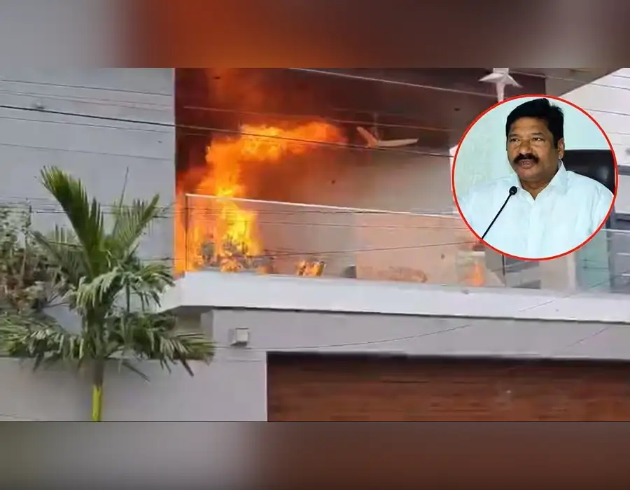 జోగి రమేష్ ఇంటికి నిప్పు పెట్టిన ఆందోళనకారులు.. ఏపీలో ఆగని నిరసన సెగ