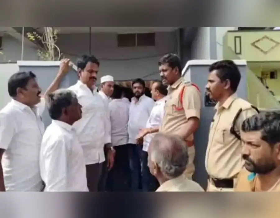 బీఆర్‌ఎస్‌ అభ్యర్థిని విత్‌ డ్రా చేయించేందుకు కాంగ్రెస్‌ నేతల ప్రలోభాలు