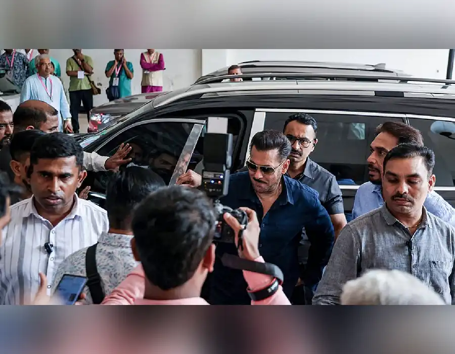 ఆరెస్సెస్ శతాబ్ది ఉత్సవాలు.. సల్మాన్, అక్షయ్, రణబీర్ సహా బాలీవుడ్ స్టార్స్ హాజరు