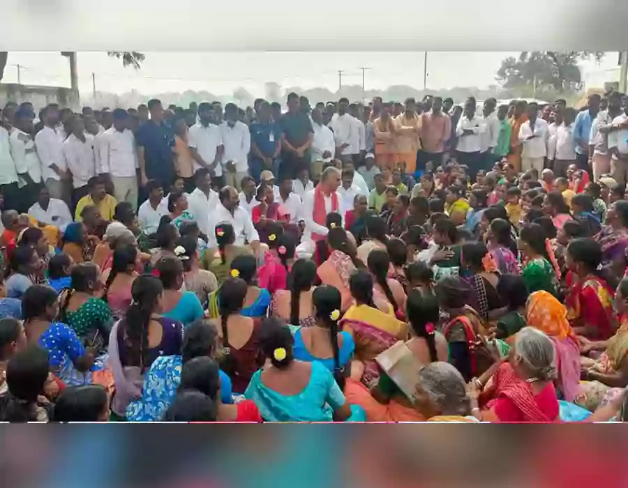 రైతులందరూ ఏకమై రేవంత్ రెడ్డి వీపు పగలగొట్టడం ఖాయం : హరీష్‌ రావు