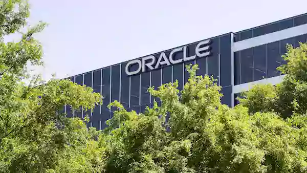 30 వేల మందికి లేఆఫ్స్ ఇవ్వనున్న ఒరాకిల్