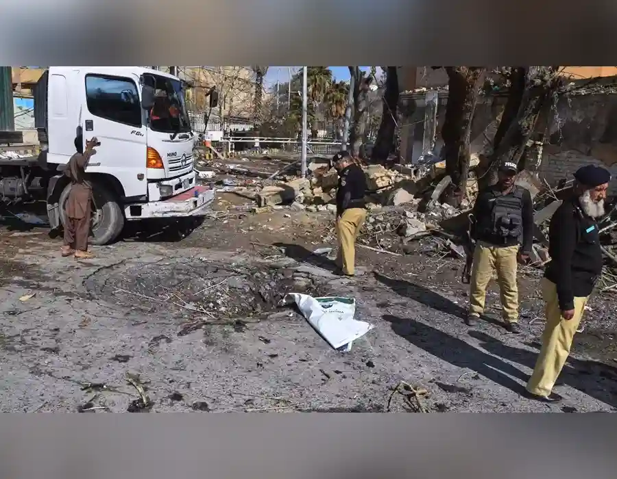 పాకిస్థాన్‌లో అంతర్గత యుద్ధం? 40 గంటల్లోనే 145 మంది బలి..