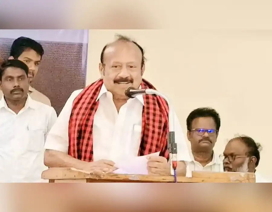 “నార్త్ ఇండియన్స్‌కు హిందీ తప్ప ఏమీ రాదు..ఇక్కడకు వచ్చి పానీపూరీ అమ్ముకుంటారు”: తమిళనాడు మంత్రి సంచలనం