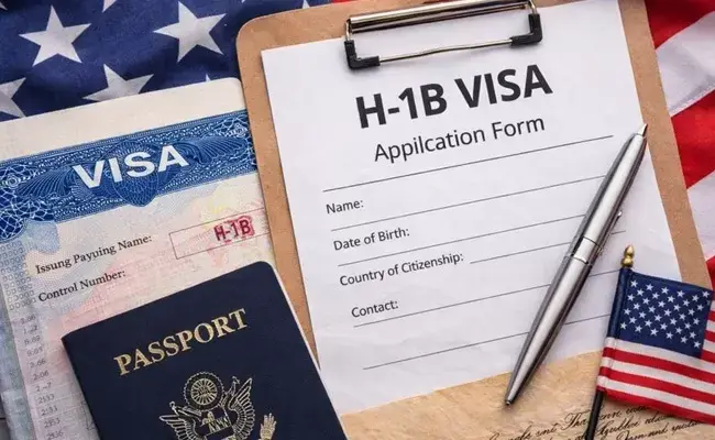 అమెరికా H-1B వీసా రిజిస్ట్రేషన్లు ప్రారంభం