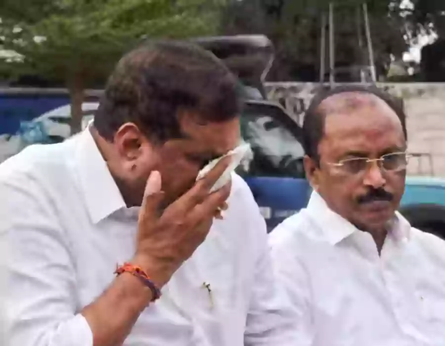 వైఎస్‌ను గుర్తు చేసుకుని ఏడ్చిన బొత్స – అచ్చెన్నాయుడు విమర్శలపై ఆగ్రహం