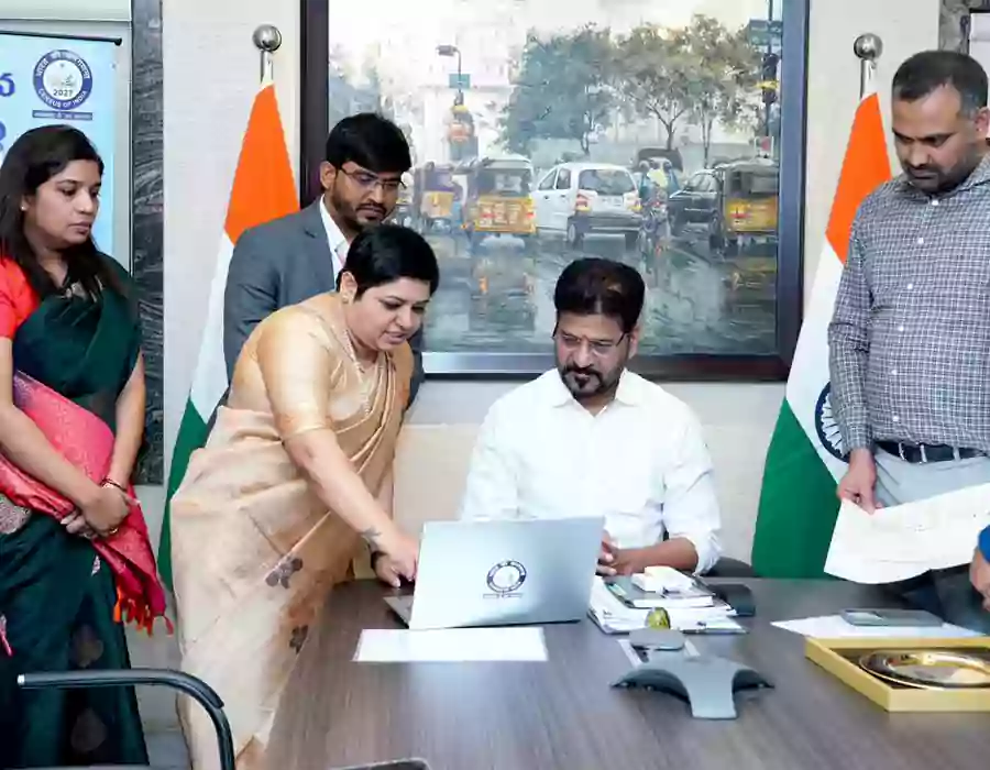జనగణనలో వివరాలు నమోదు చేసిన సీఎం రేవంత్