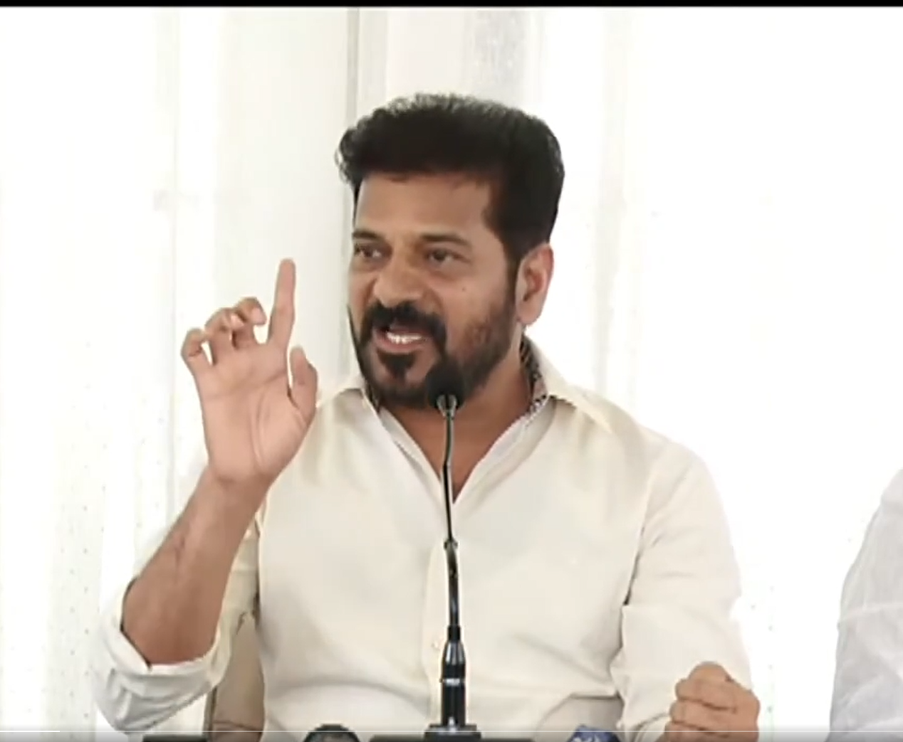 మహిళా రిజర్వేషన్ల బిల్లుపై మాకు చిత్తశుద్ధి ఉంది: రేవంత్