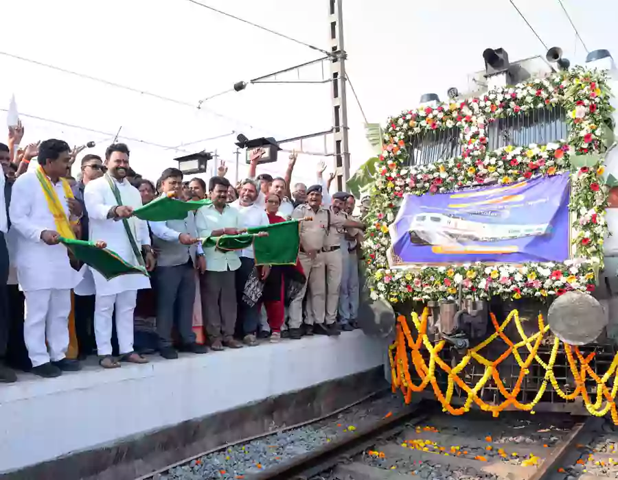 శ్రీకాకుళం-తిరుపతి డైరెక్ట్ రైలు ప్రారంభం