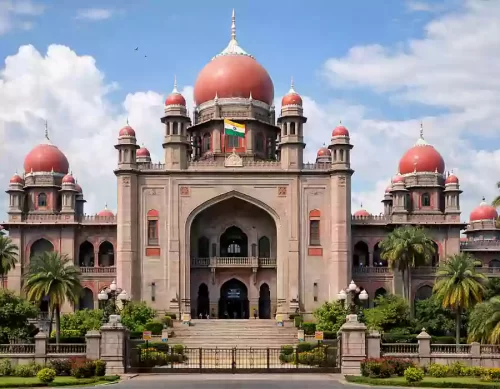 కాళేశ్వరం ప్రాజెక్టుపై పీసీ ఘోష్ కమిషన్ నివేదికపై తెలంగాణ హైకోర్టు స్టే