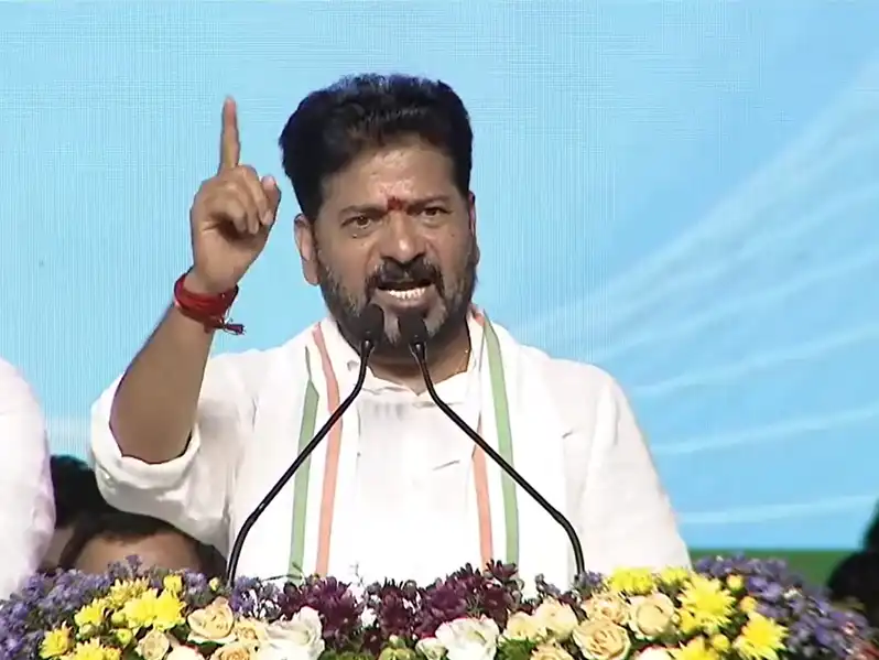 అడ్డు వస్తే మూసీలో వేసి తొక్కుతా.. సీఎం రేవంత్ వార్నింగ్