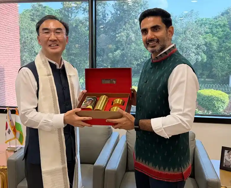 రిపబ్లిక్ ఆఫ్ కొరియా రాయబారితో నారా లోకేశ్ భేటీ