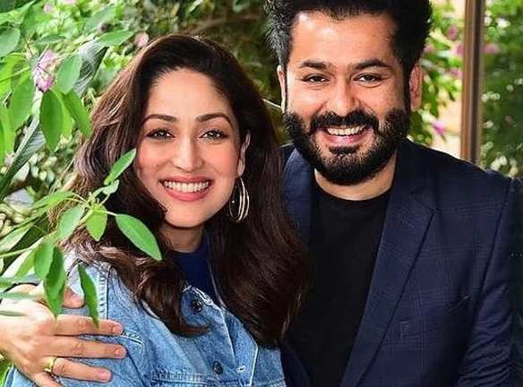 ధురంధర్ డైరెక్టర్ భార్యకు ఉత్తమ నటి అవార్డు..