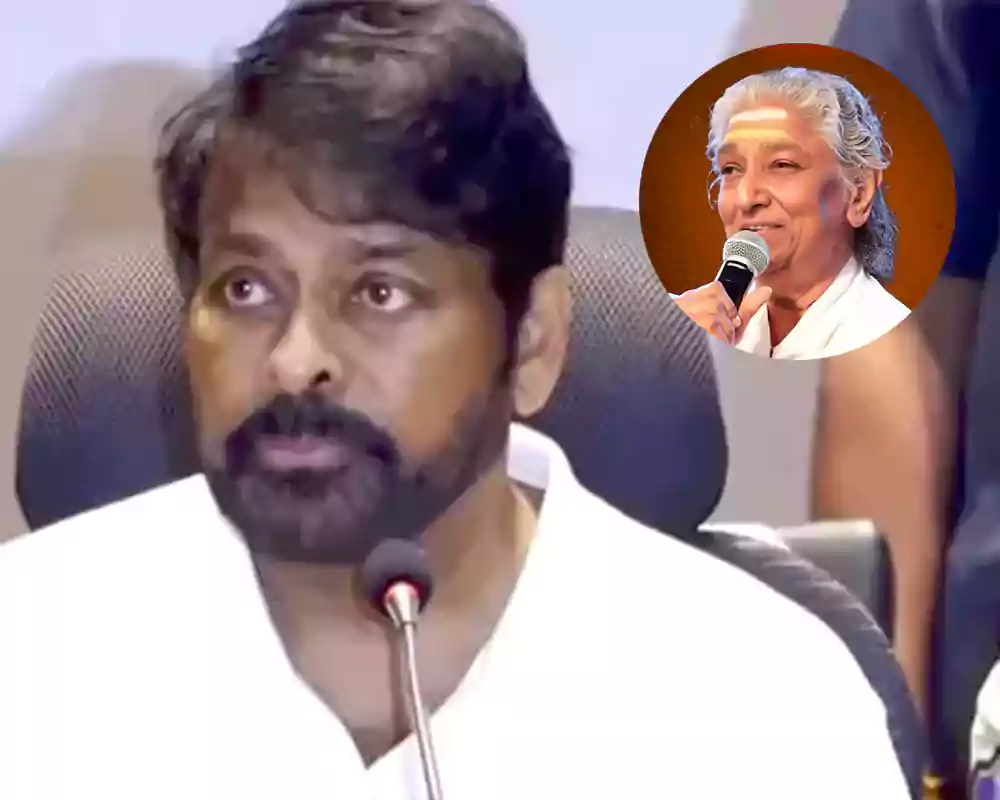 సంగీత ప్రపంచంలో మహోన్నత శిఖరాన్ని కోల్పోయాం: చిరంజీవి