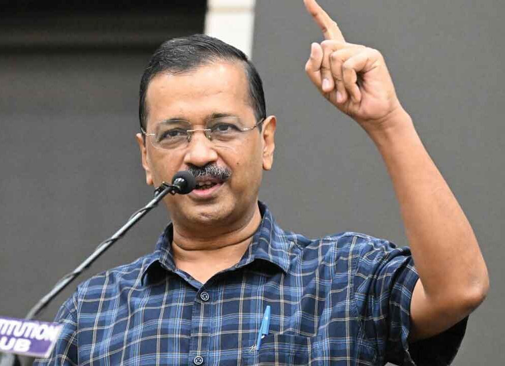 ఈ ధైర్యం ఏదో ట్రంప్ ముందు చూపండి..అరవింద్ కేజ్రీవాల్