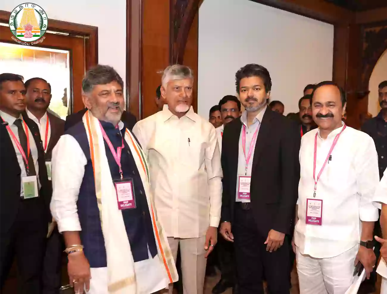సదరన్‌ కౌన్సిల్‌ భేటీ.. హాజరైన సీఎంలు చంద్రబాబు, విజయ్‌