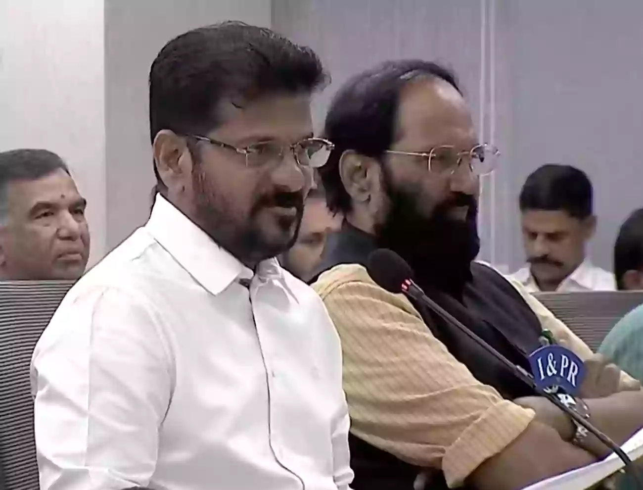 కేంద్రం వివక్షను విదేశాల్లో లేవనెత్తితే దోశద్రోహి అని ముద్ర పడేది: సీఎం రేవంత్ రెడ్డి