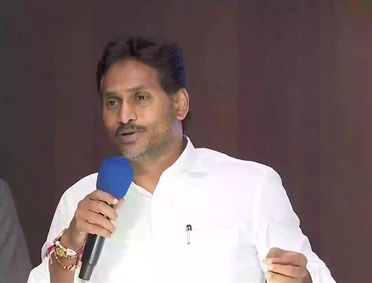 ప్రతిచోట పోటీ చేయాల్సిందే అంటున్న జగన్