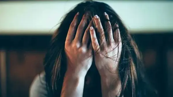 ఉద్యోగినికి మత్తుమందు ఇచ్చి లైంగికదాడి