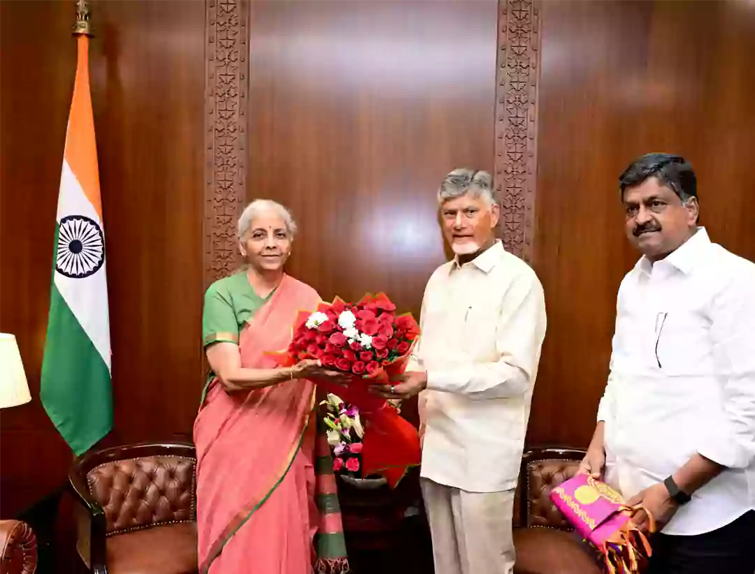 కేంద్రమంత్రి నిర్మలా సీతారామన్ తో చంద్రబాబు భేటీ..