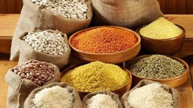 పెరుగుతున్న నిత్యావసరాల ధరలు